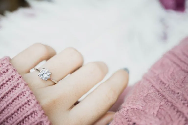 Exploring the Beauty of Colored Diamond Rings: Unique Options for a Distinctive Look