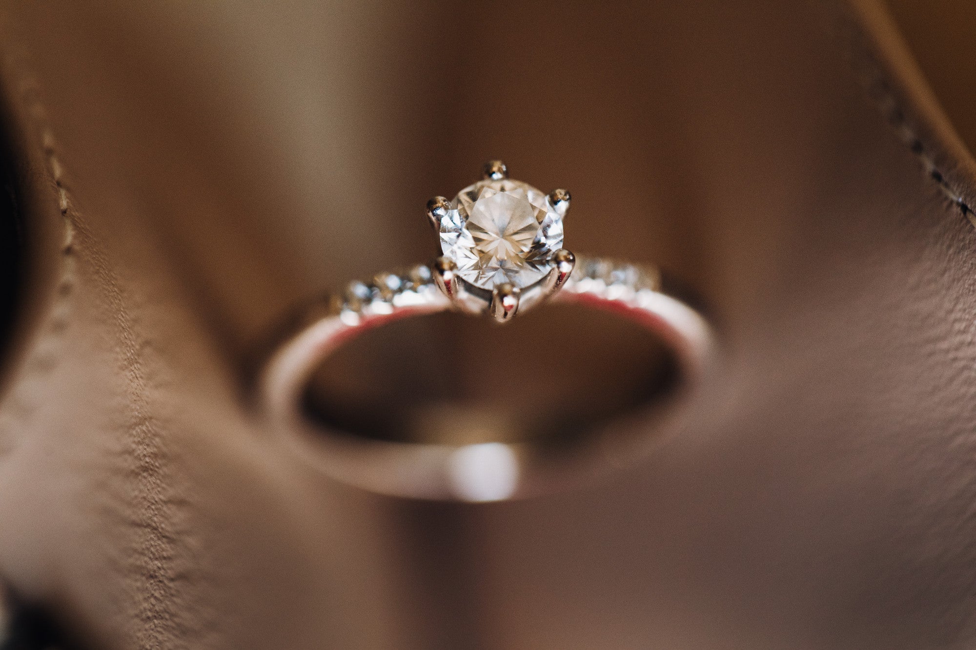 Affordable Diamond Engagement Rings: Quality and Style for Every Budget