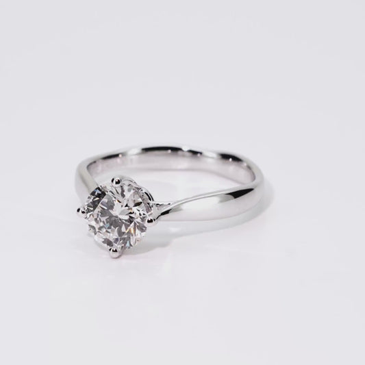 1.03ct Round Lab-Grown Diamond Ring in 14K White Gold – VVS1, G Color, Excellent Cut Size 5