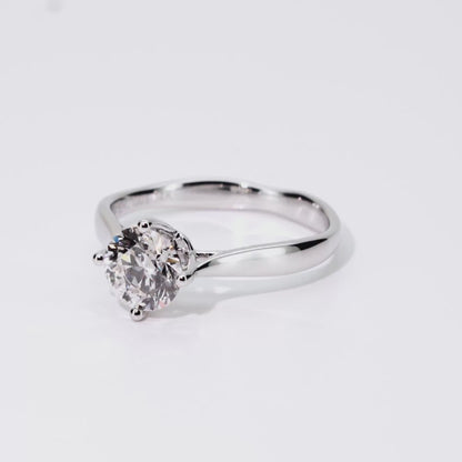 1.08ct Round Lab-Grown Diamond Ring in 14K White Gold – VVS2, G Color, Excellent Cut Size 6