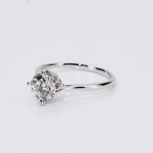 1.04ct Round Lab-Grown Diamond Ring in Platinum – VS1, G Color, Ideal Cut Size 5