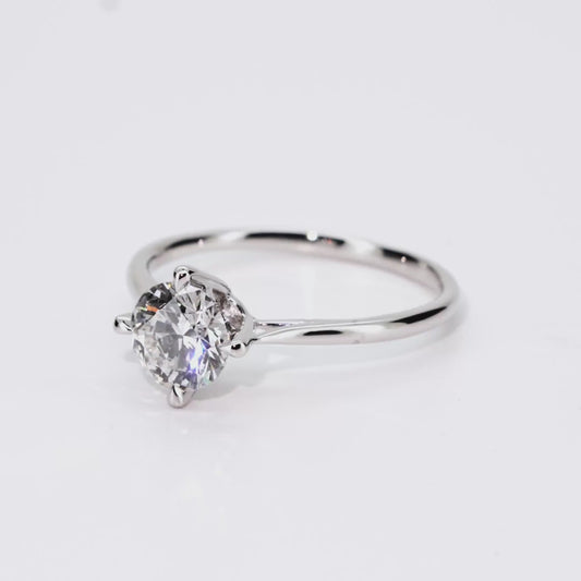 1.07ct Round Lab-Grown Diamond Ring in Platinum – VS1, G Color, Ideal Cut Size 7