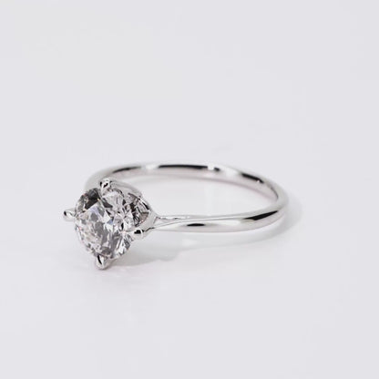 1.03ct Round Lab-Grown Diamond Ring in Platinum – VS2, G Color, Ideal Cut Size 5