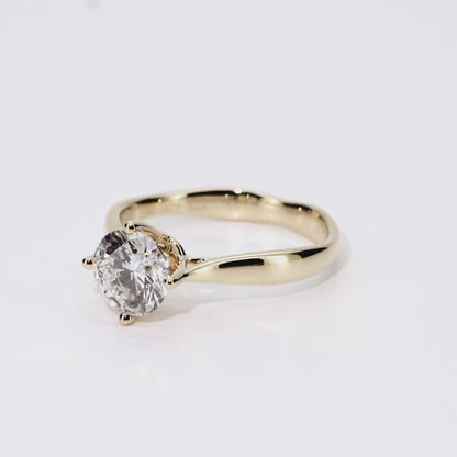 1.14ct Round Lab-Grown Diamond Ring in 14K Yellow Gold – VS1, G Color, Ideal Cut Size 5
