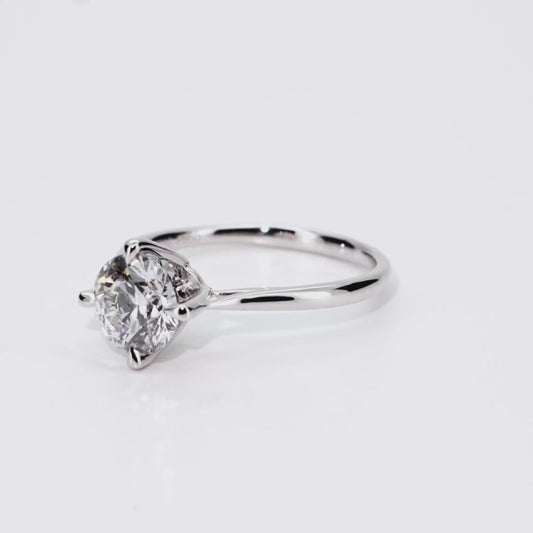 1.01ct Round Lab-Grown Diamond Ring in Platinum – VS1, G Color, Excellent Cut Size 4