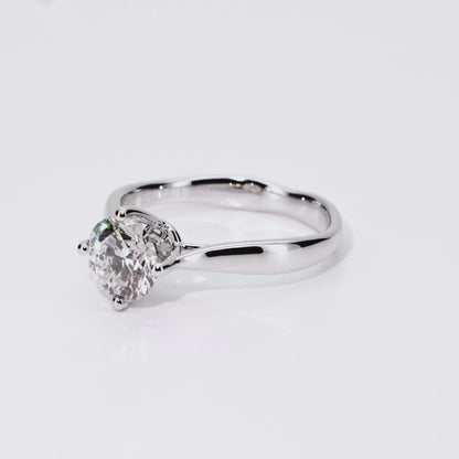 1.02ct Round Lab-Grown Diamond Ring in 14K White Gold – VVS1, G Color, Ideal Cut Size 5