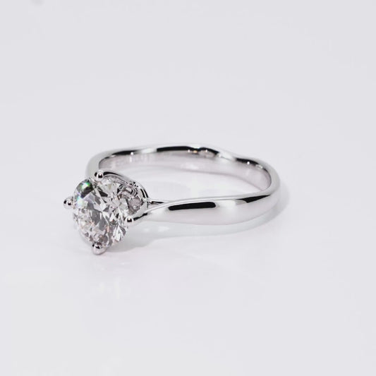 1.02ct Round Lab-Grown Diamond Ring in 14K White Gold – VVS1, G Color, Ideal Cut Size 5