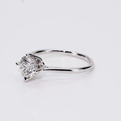 1.05ct Round Lab-Grown Diamond Ring in Platinum – VS1, G Color, Ideal Cut Size 6